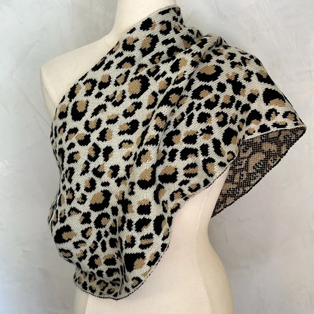 Anne Klein Animal print cream,beige & black infinity Scarf 100%Acrylic one size